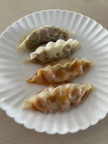 Korean King Size Gyoza (Galbi/Kimchi) 5 bags photo review